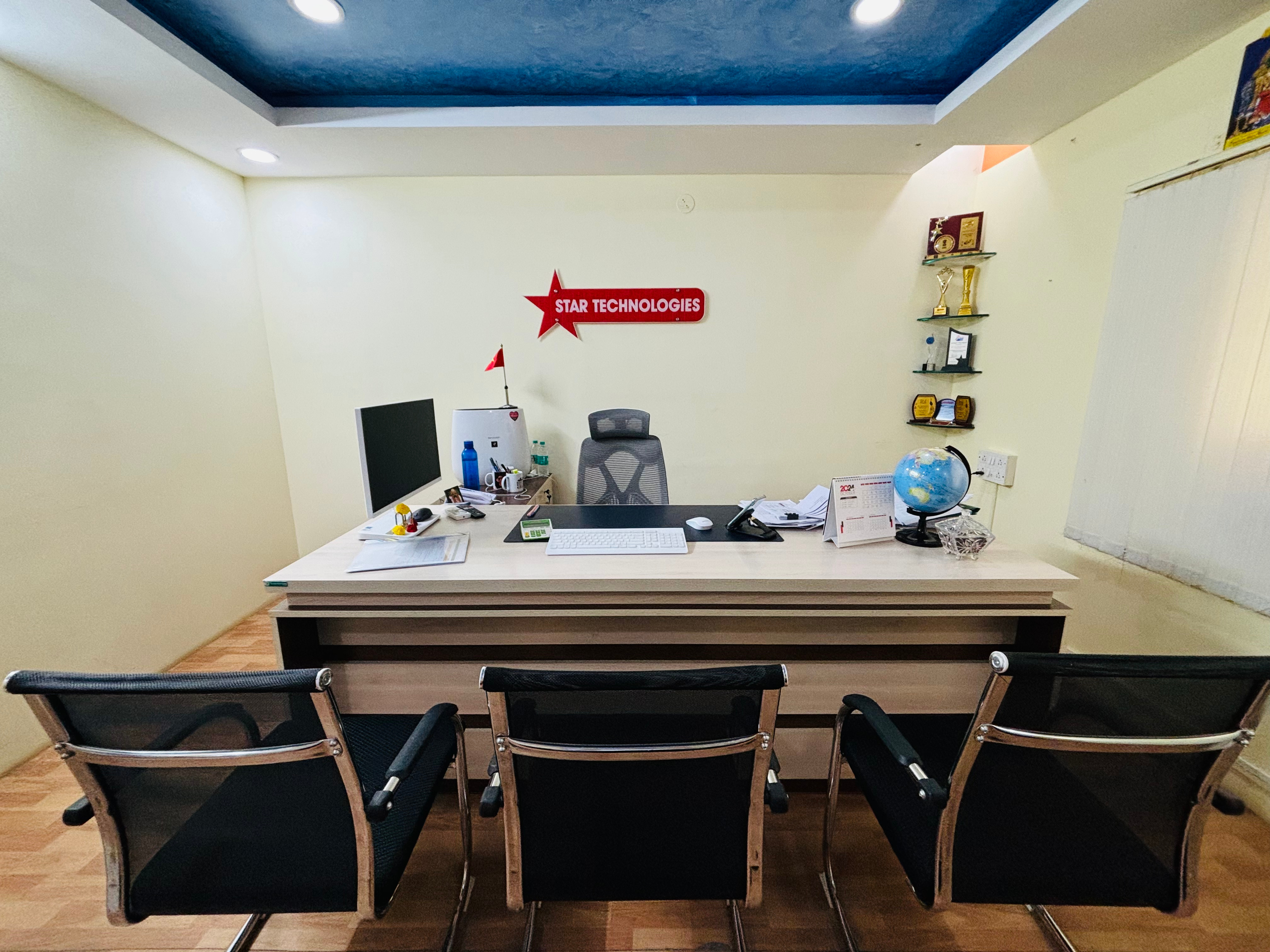 boss cabin